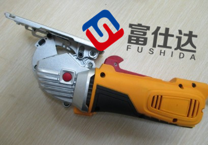 切割機(jī)自動鎖螺絲案例 切割機(jī)自動鎖螺絲案例